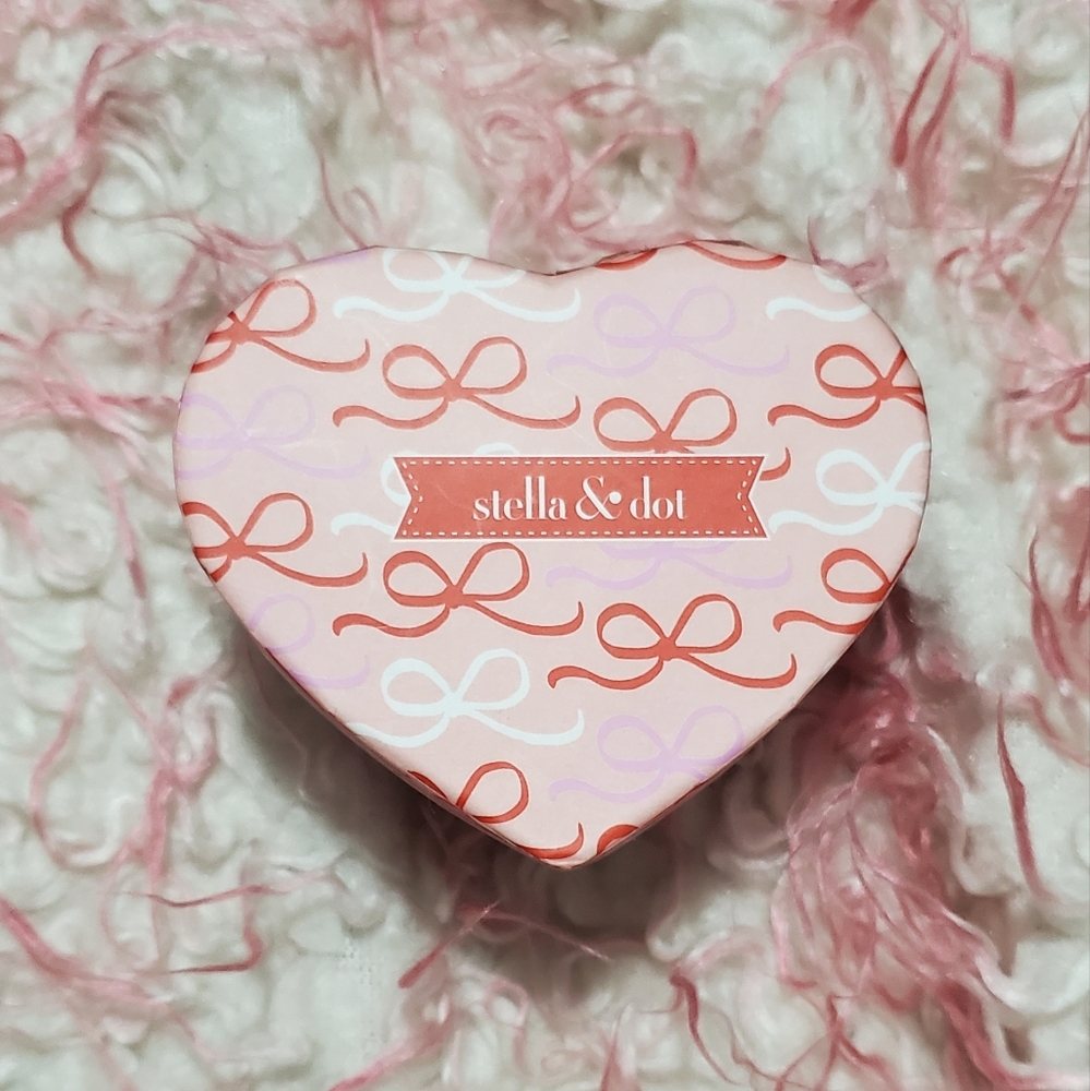 Stella and Dot